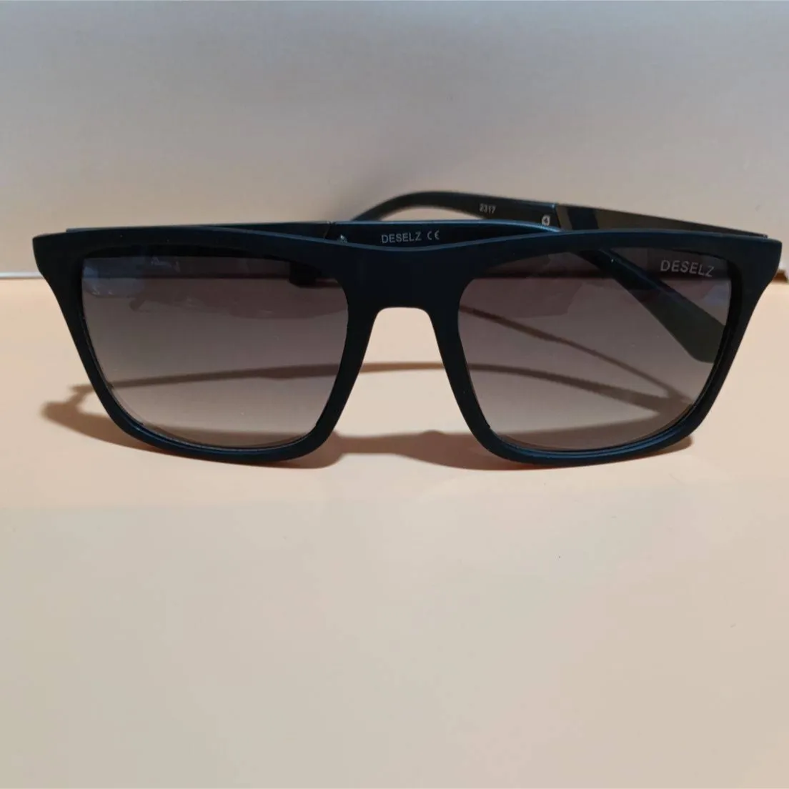 عینک آفتابی مردانه دیزل DESELZ آیتم 2317 استاندارد UV400 مناسب صورت متوسط و بزرگ 5 رنگ جذاب