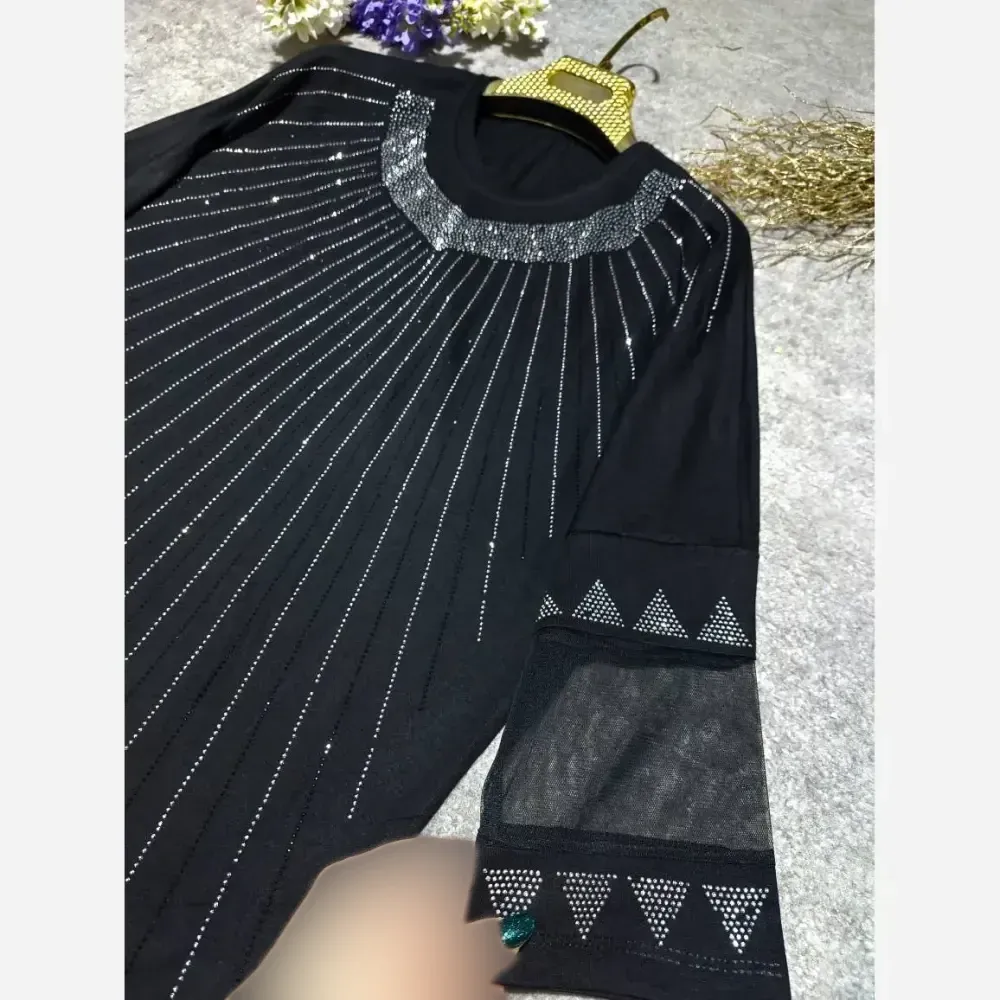 بلوز زنانه سایز بزرگ مدل مهستی جنس ویسکوز فول لاکرا نگینی فری سایز 42 تا 52