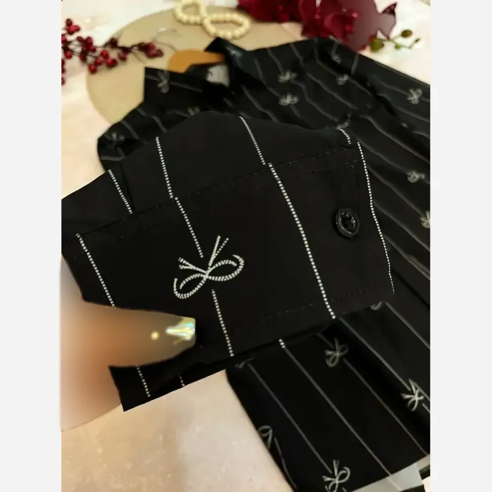 شومیز مهتا کرپ فلور ترک درجه یک فری سایز 38-48 مشکی دوخت مزونی خنک و سبک