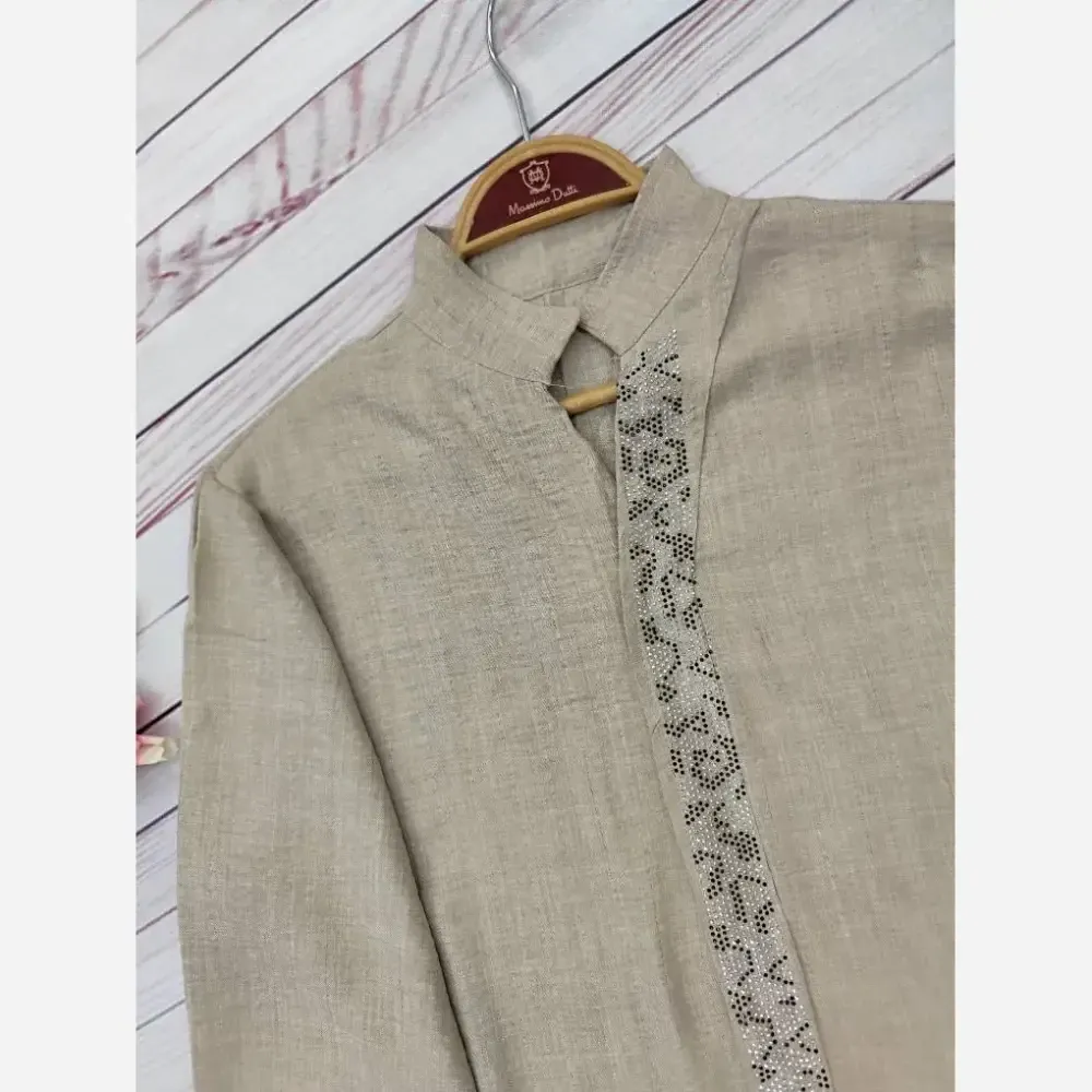 شومیز مانتویی چیمه فری سایز تا 50 جنس صوفیا شانتون کنفی اعلا خنک شیک راحت آبرفت و رنگرفت و چروکی ندارد نگین کاری پر