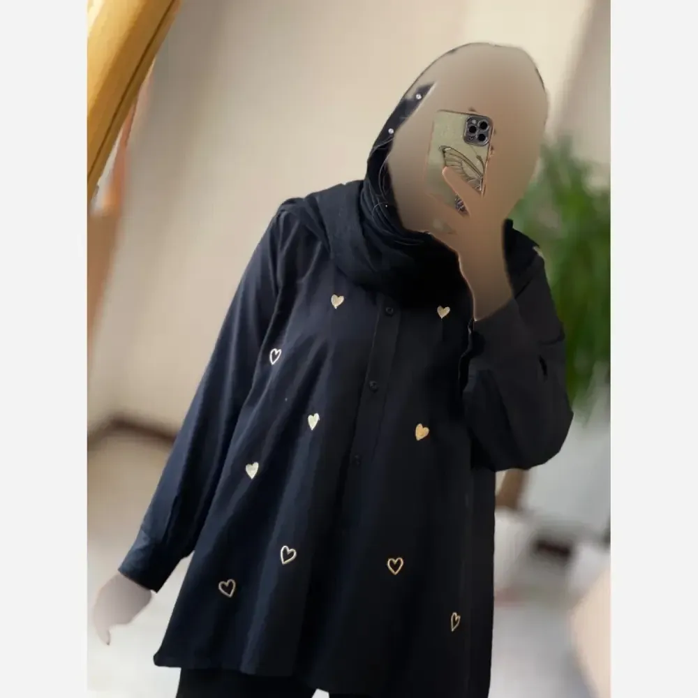 مانتو قوارهدار زنانه طرح قلب گلدوزی شده جنس ویسکوز نخ رنگ مشکی سایز فری 40 تا 48 (2)