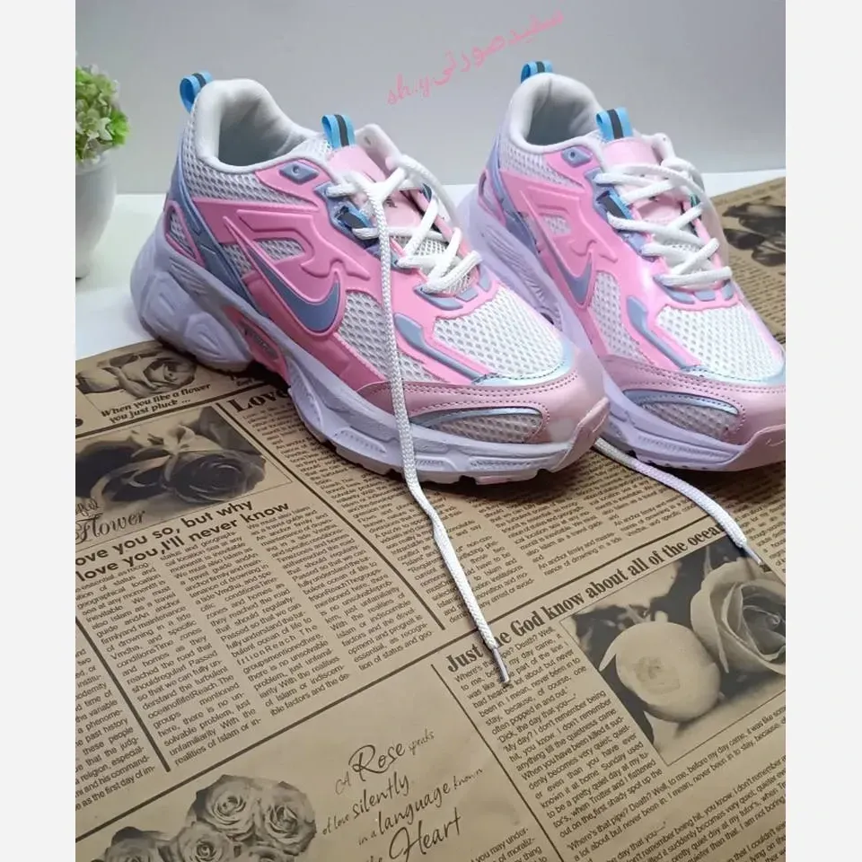 کفش کتانی زنانه نایک مدل V5K با زیره پی یو و رویه پارچه ویژن خارجی سایز 37 تا 40