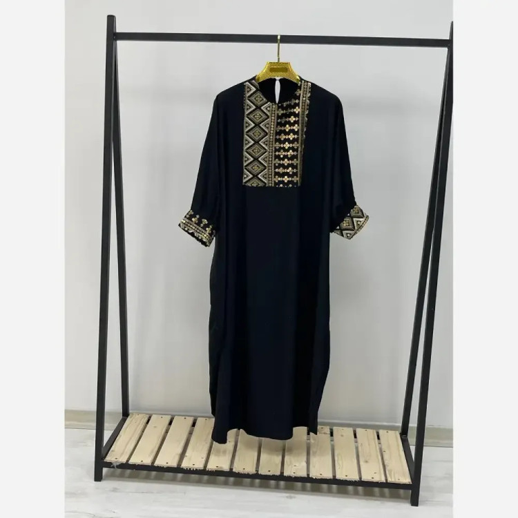 کفتان زنانه مشکی مدل مانا جنس الیزه نگینکاری شده فری سایز 40 تا 50