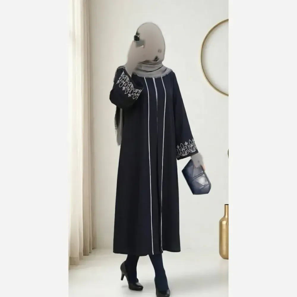 مانتو زنانه مازراتی گلدوزی شده فری سایز مشکی