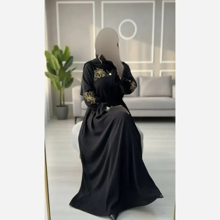 عبا زنانه مدل فرناز جنس الیزه گرم بالا فری سایز رنگ مشکی