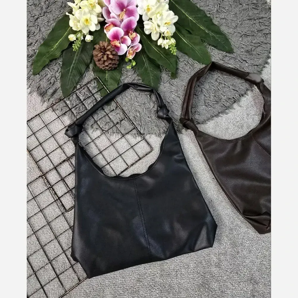 کیف چرمی بند گره ای سبک و جادار ابعاد 30 در 40 سانتی متر