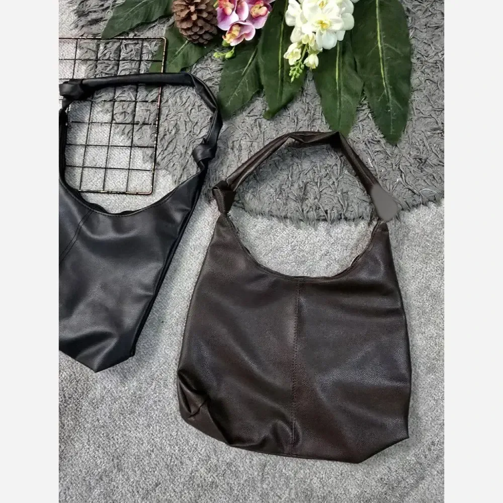 کیف چرمی بند گره ای سبک و جادار ابعاد 30 در 40 سانتی متر