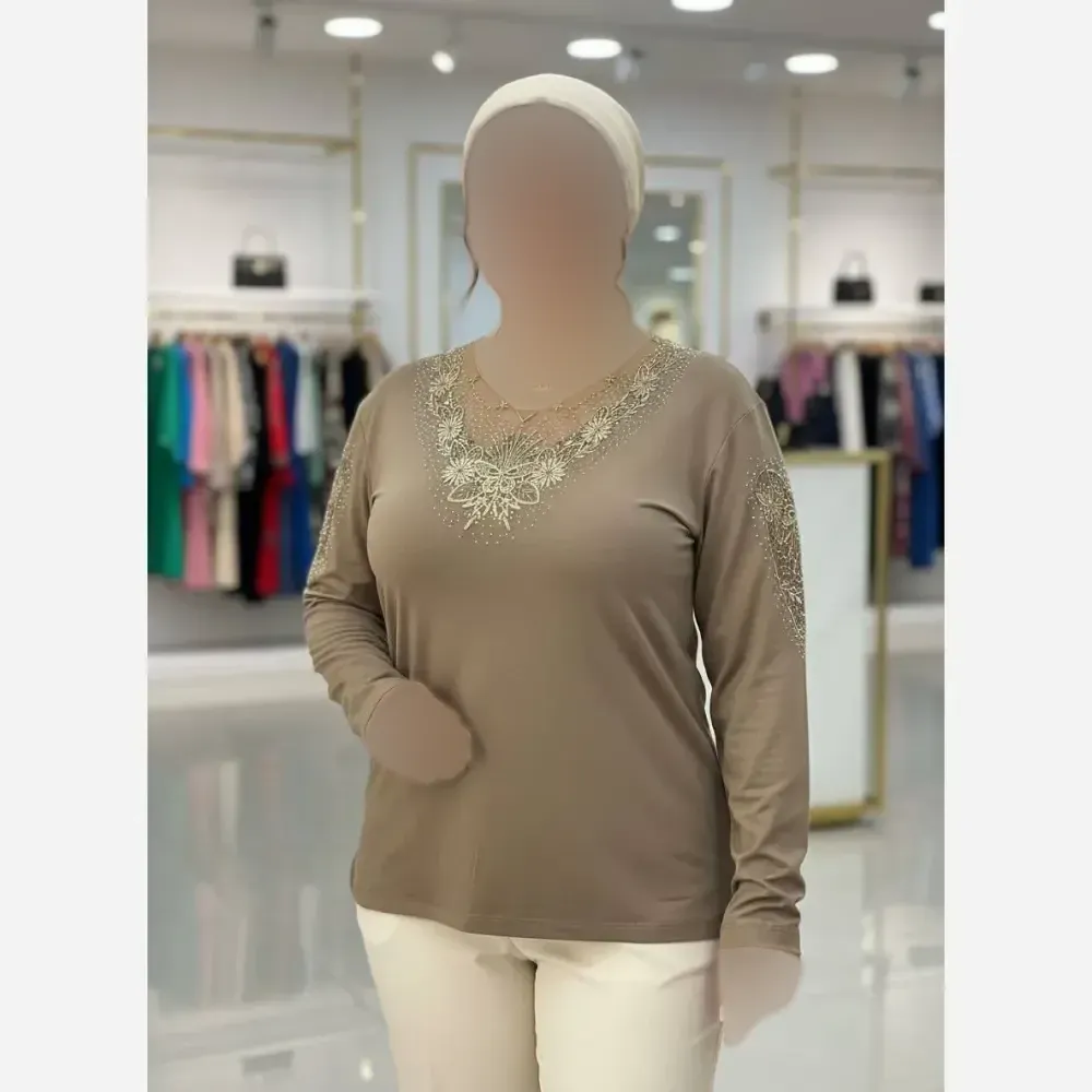 شومیز مجلسی زنانه مدل مهگل گیپوری نگین دار جنس ویسکوز فری سایز 38 تا 50 (2)