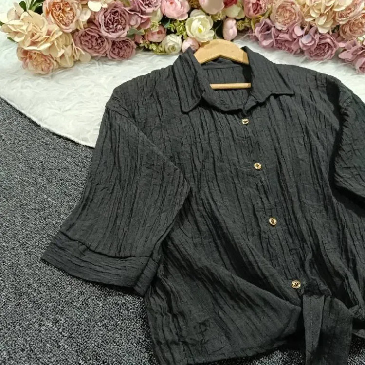 شومیز زنانه گره ای جنس آیوا کریستال رنگ مشکی سایز فری (38-46)