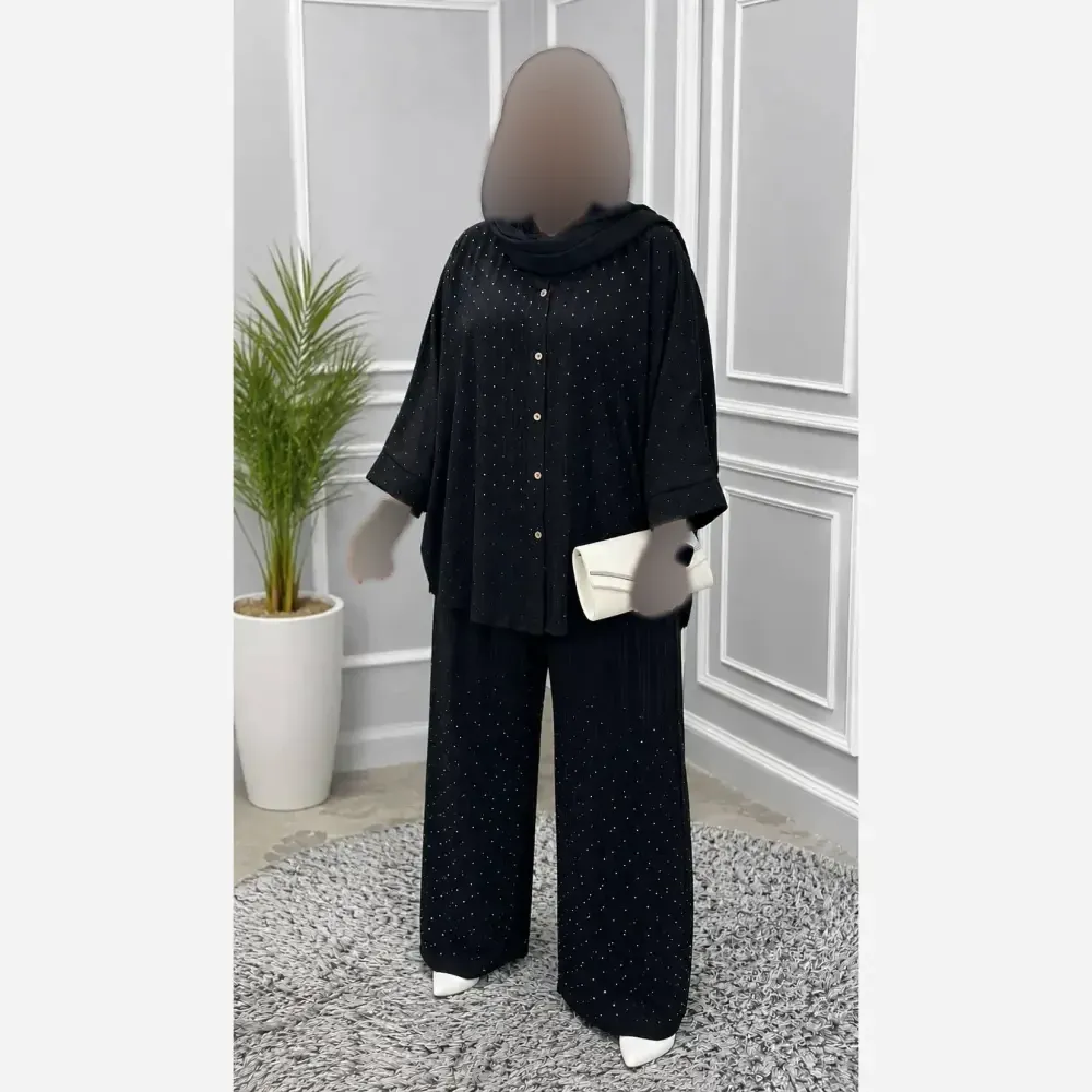 ست شومیز شلوار زنانه مدل دیبا جنس ژاکارد نگین کاری شده رنگ مشکی سایز 38 تا 48