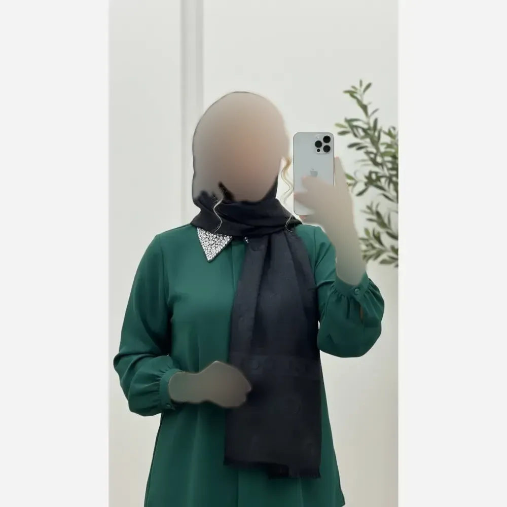 شال دورو شاینا جنس نخ سانسور لمه ابعاد 195 در 65 سانتیمتر
