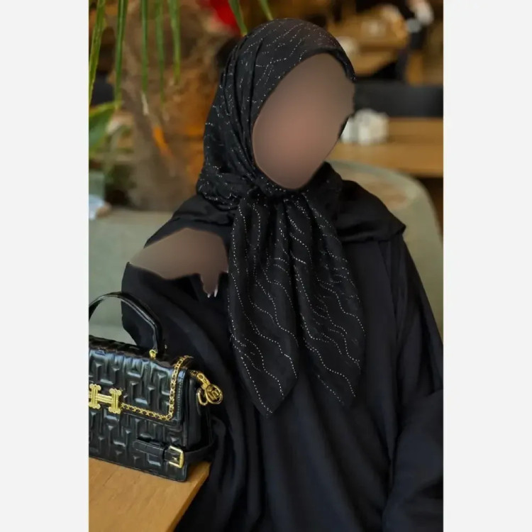 روسری مجلسی برشکا درختی نگیندار ابعاد 95 در 95 سانتیمتر