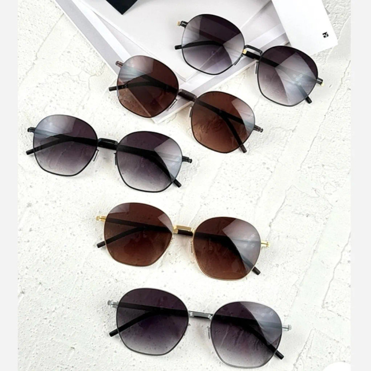عینک آفتابی آیس برلین مدل 2415 فریم تیتانیوم نشکن و لنز زایس UV400