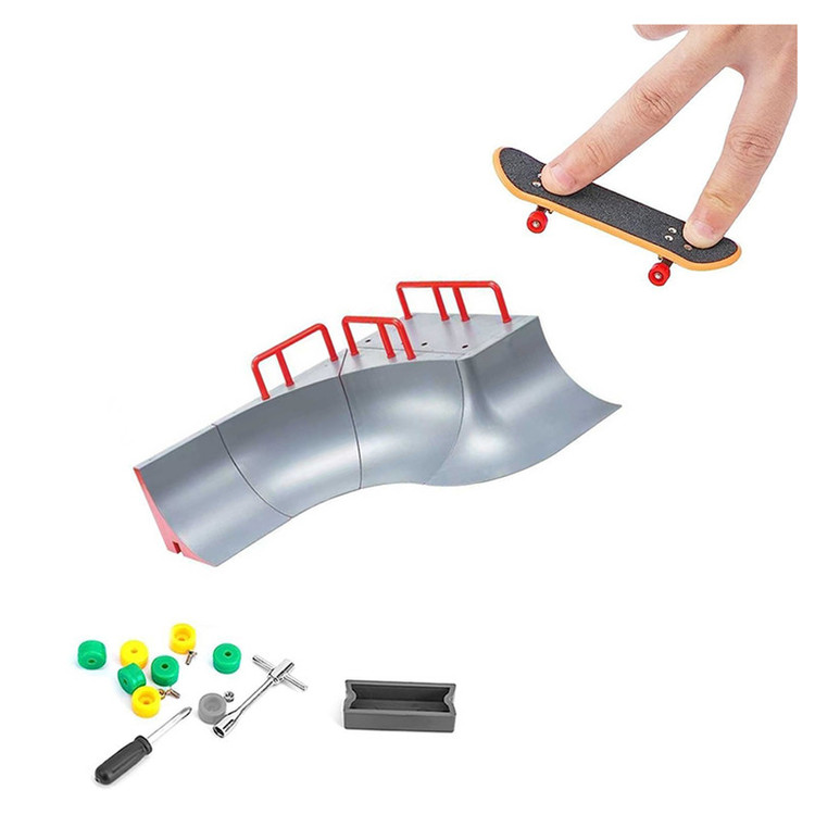 اسباب بازی مدل اسکیت انگشتی به همراه زمین بازی ماژولار طرح Skatepark کد 1810-13B