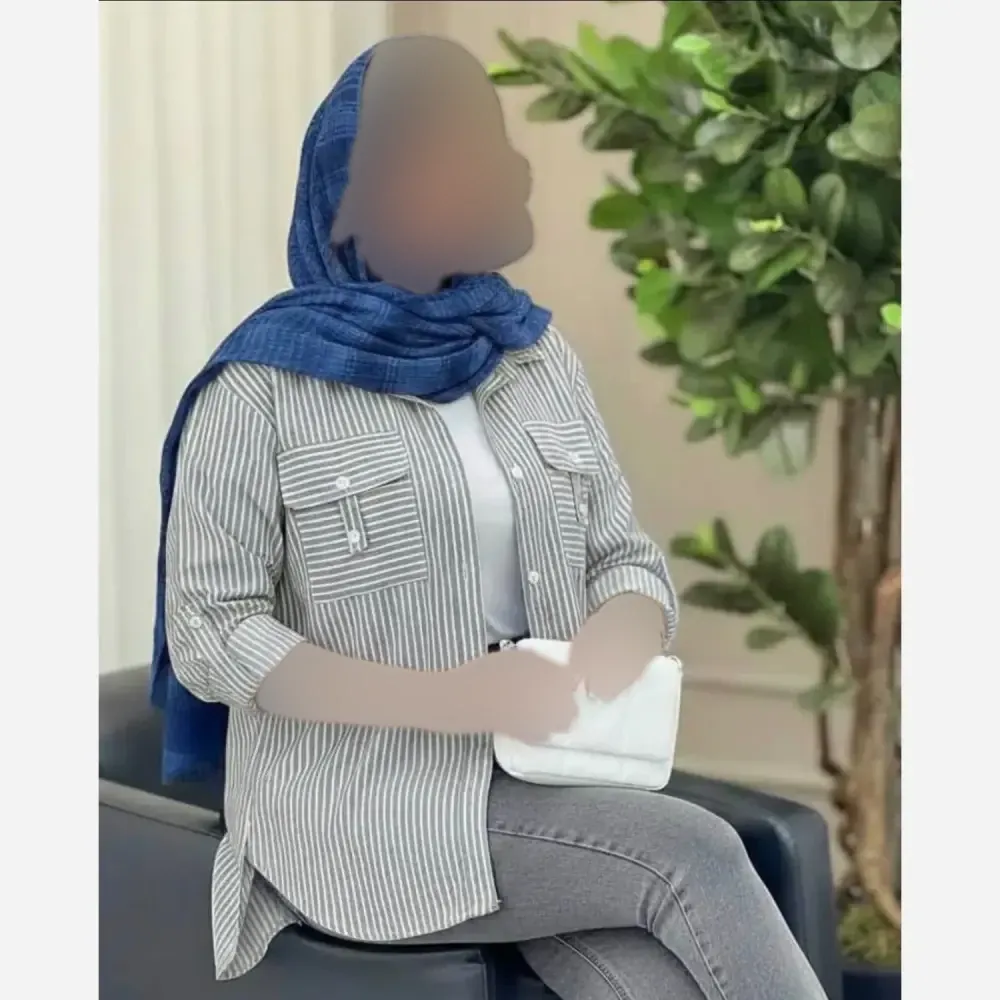 شومیز لنین زنانه مدل جیب صلیبی فری سایز رنگ آبی و طوسی