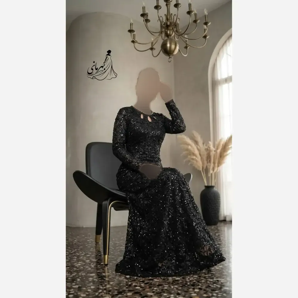 لباس مجلسی زنانه مدل تارا دانتل برتلی سنگدوزی شده کاپدار قد 155 سایزبندی 40 تا 50