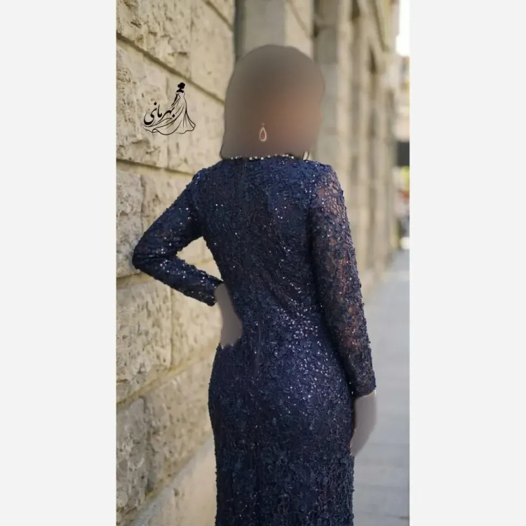 لباس مجلسی زنانه مدل تارا دانتل برتلی سنگدوزی شده کاپدار قد 155 سایزبندی 40 تا 50