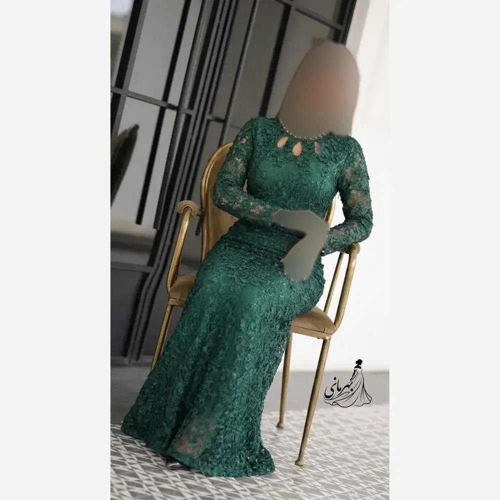 لباس مجلسی زنانه مدل تارا دانتل برتلی سنگدوزی شده کاپدار قد 155 سایزبندی 40 تا 50