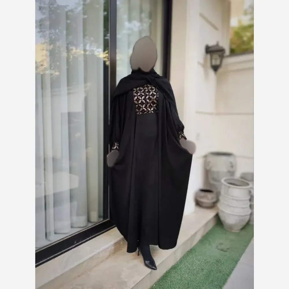 عبا زنانه مدل محیا با خرجکار سوزن دوزی هندی جنس کرپ الیزه مشکی فری سایز