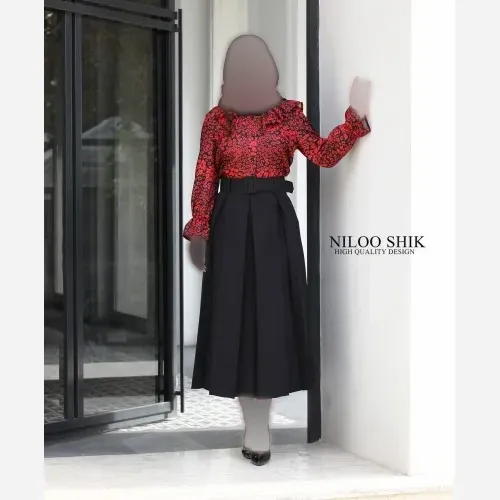ست بلوز و دامن مدل لونا جنس شومیز کرپ طرح دار و دامن کتان همراه با کمربند
