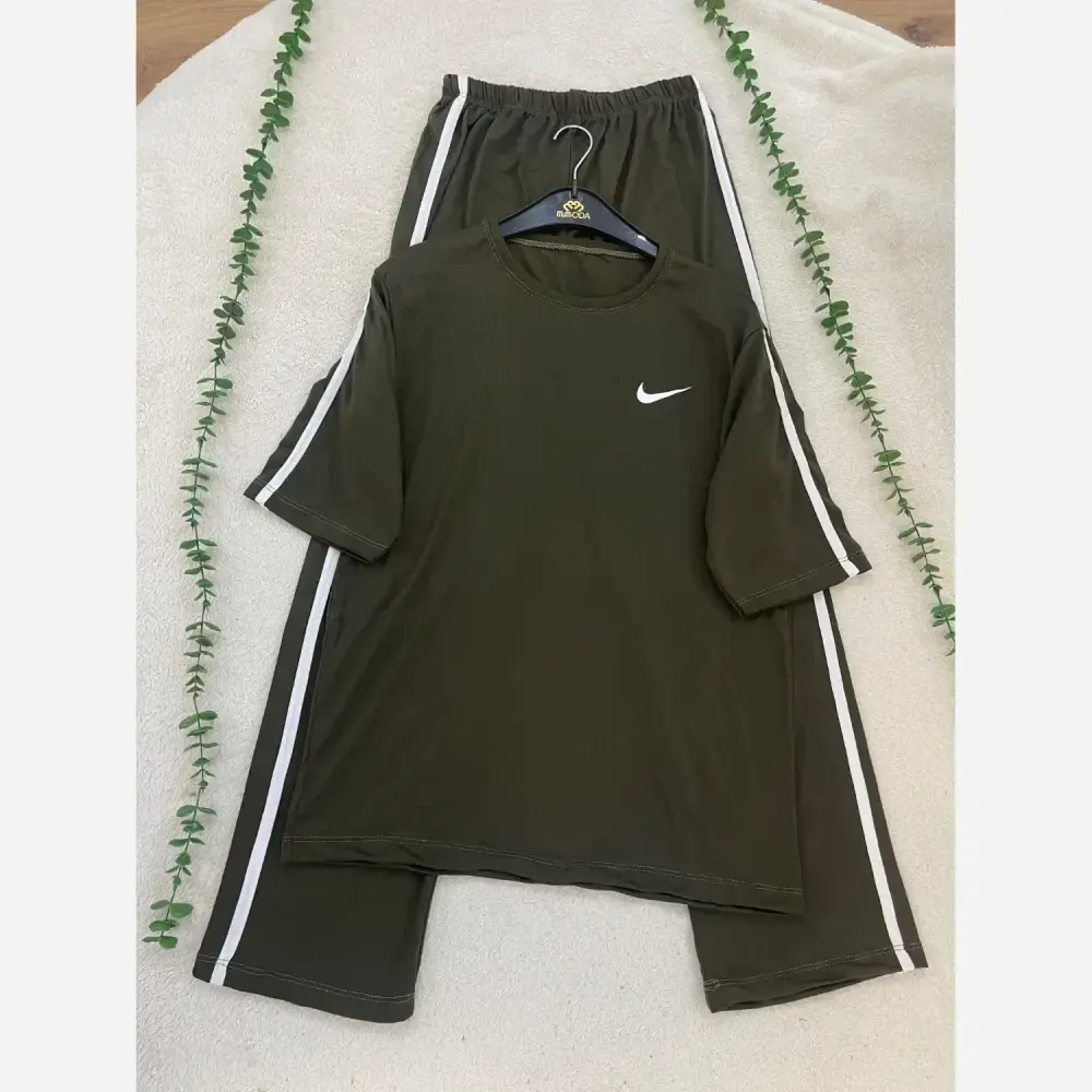 تیشرت و شلوار نایک NIKE با جنس سوپر اسپان و رنگبندی متنوع فری سایز