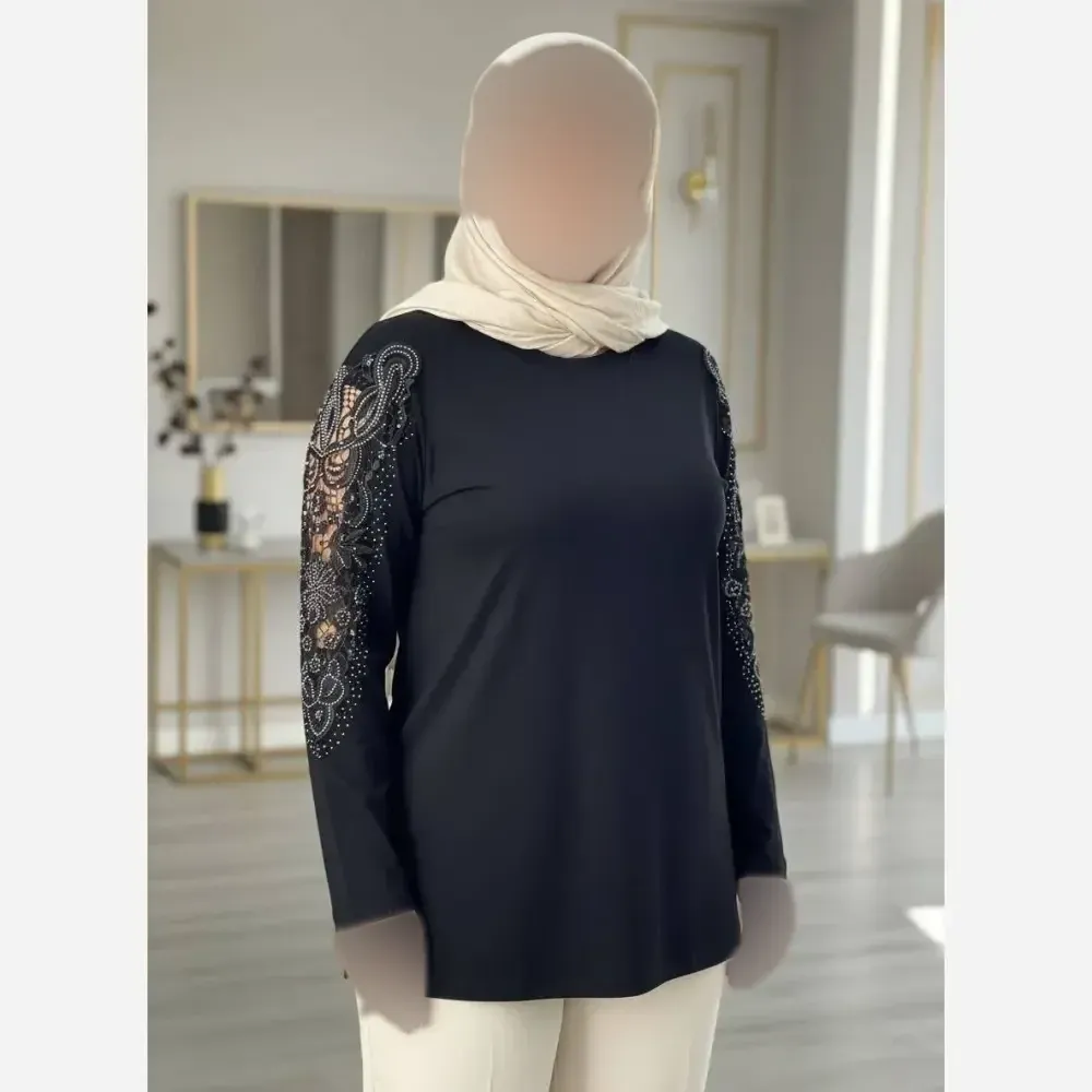 شومیز مجلسی گیپوری نگین دار مدل سوگل جنس ویسکوز فری سایز 40 تا 50