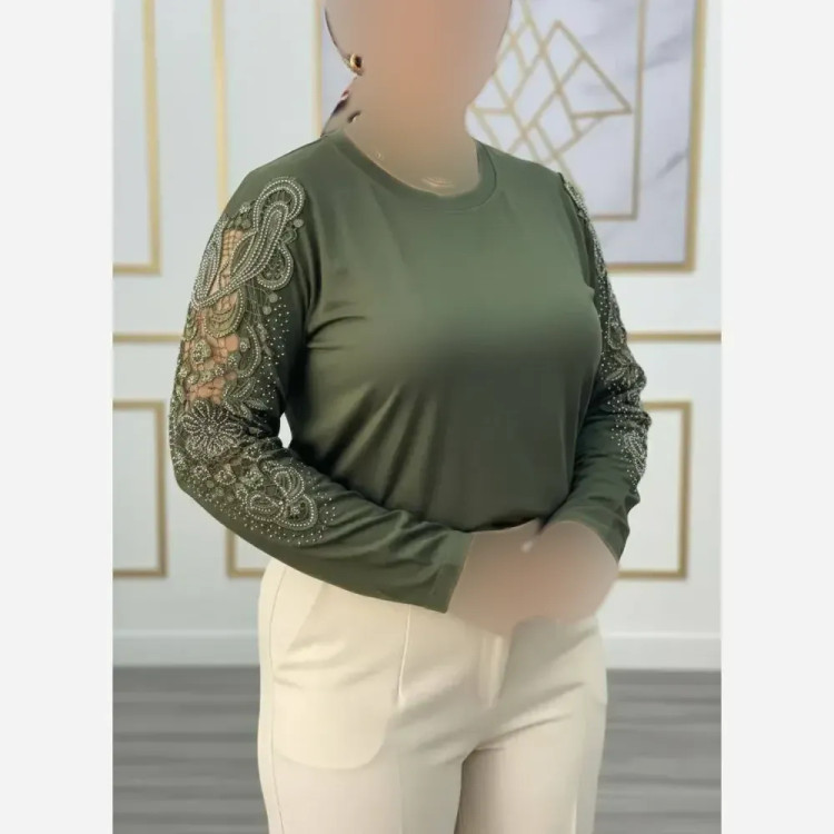 شومیز مجلسی گیپوری نگین دار مدل سوگل جنس ویسکوز فری سایز 40 تا 50