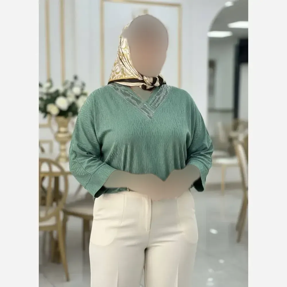 شومیز زنانه مجلسی مدل یاس پارچه ژاکارد ویسکوز فری سایز 46 تا 54