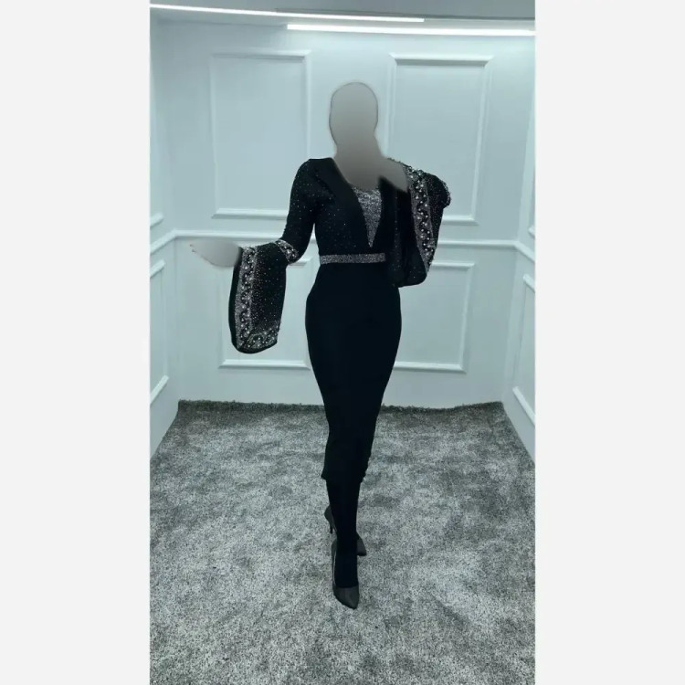 پیراهن مجلسی زنانه مدل دلینا جنس لمه مشکی نگیندوزی شده قد 120 سایز 36 تا 52