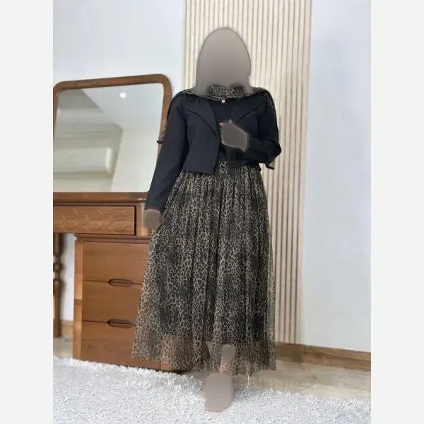 ست سه تیکه زنانه مدل ترلان جنس مازراتی و تور طرح پلنگی سایز فری 38 تا 46