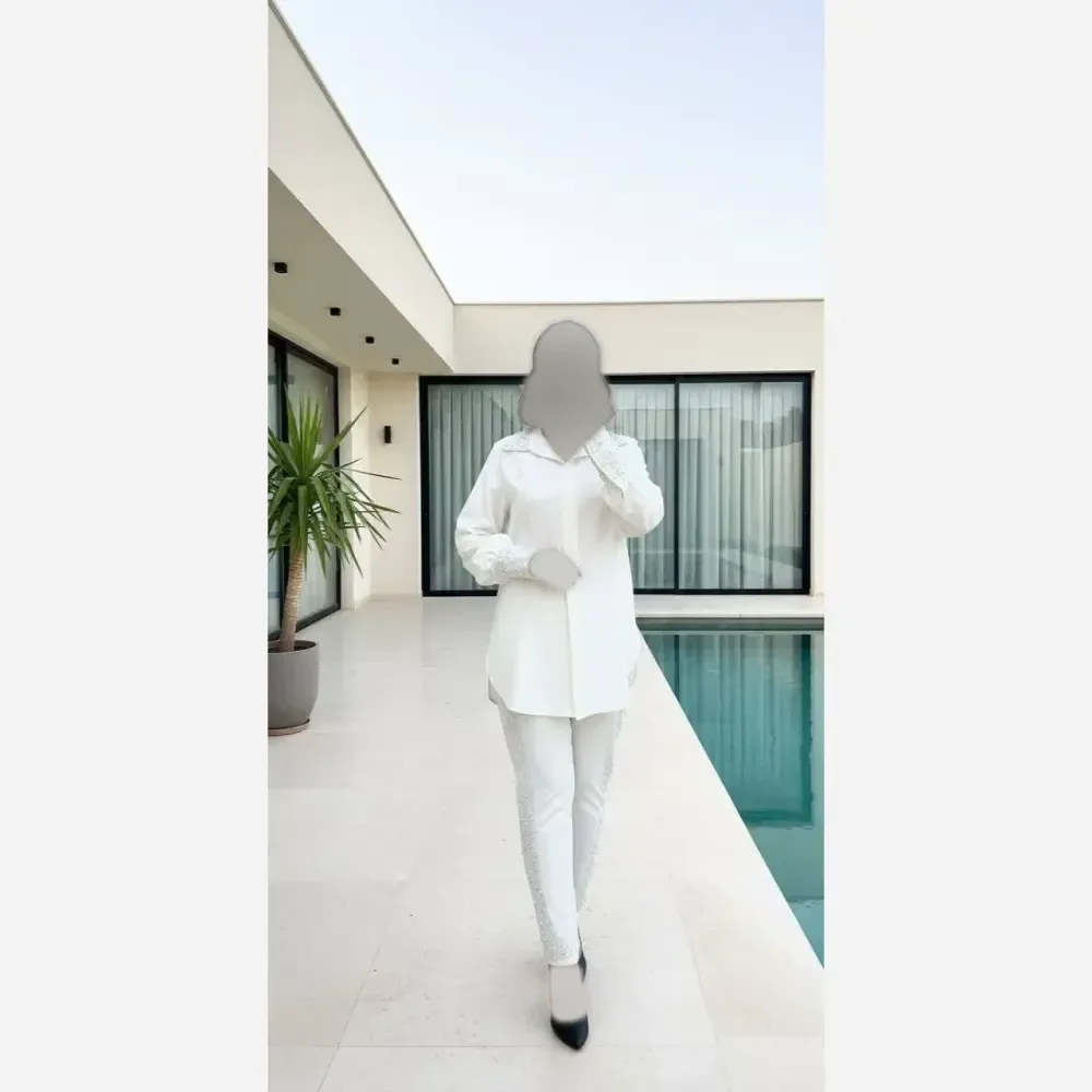 شومیز زنانه مازراتی نگیندار و مرواریددوزی شده تینا