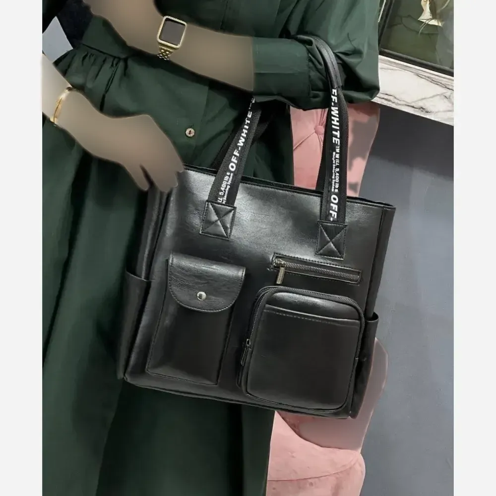 کیف مهرانگیز چرم رنگ مشکی سایز 35 در 35