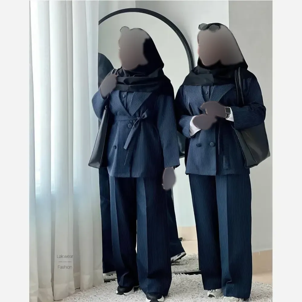 مانتو سه تیکه اداری و دانشجویی کت ژیله و شلوار جنس دیپلمات