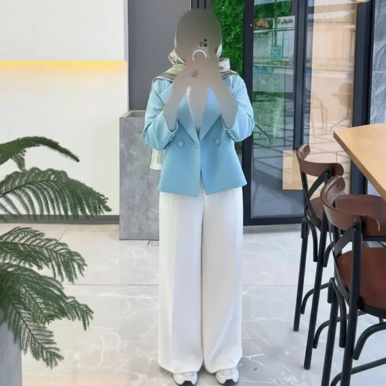 کت و شلوار زنانه مزونی بهار جنس کرپ مازراتی رنگ آبی و کره ای و صورتی