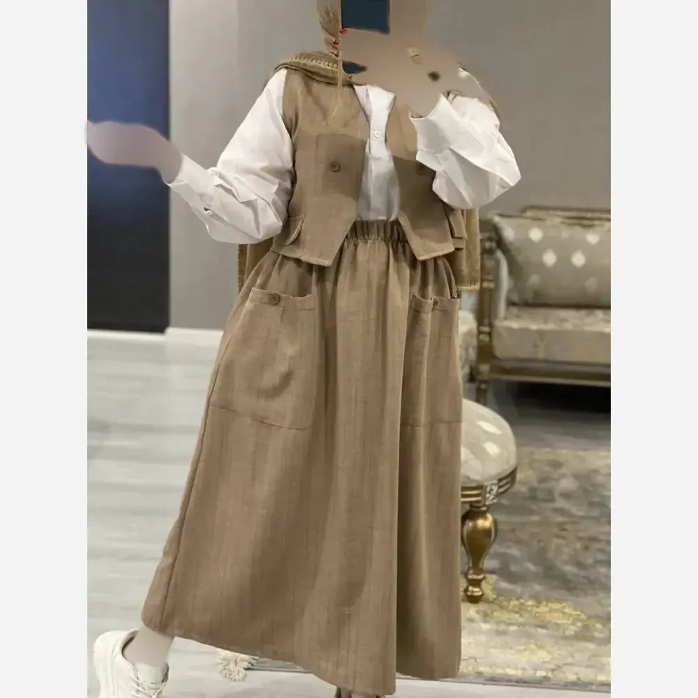ست سه تیکه شومیز جلیقه و دامن مدل ژینا جنس شانتون