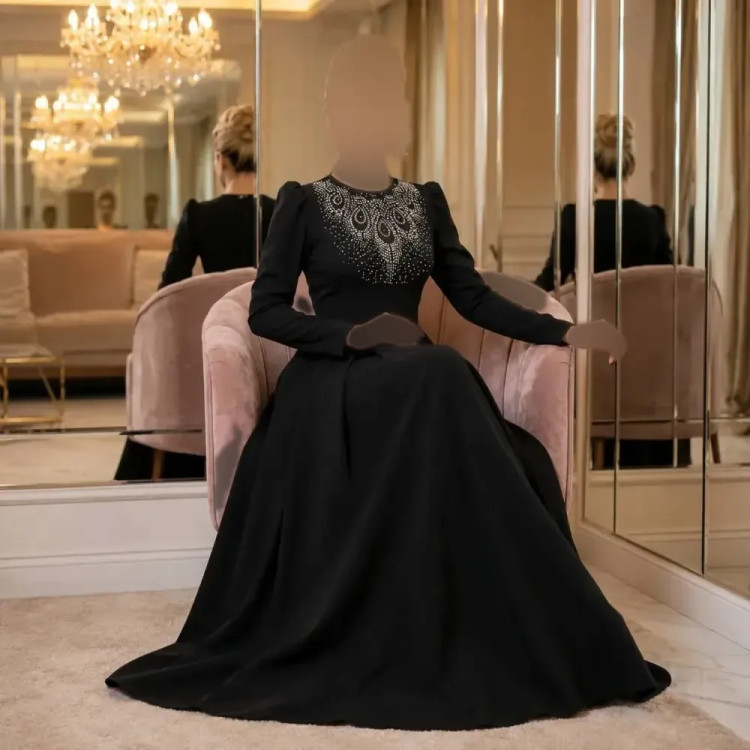 پیراهن بلند زنانه جنس مازاراتی اعلا رنگ مشکی سایز بزرگ مزونی