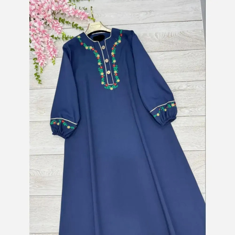 کفتان گلی لینن و گلدوزی سایز بزرگ فری سایز تا 50 رنگ مشکی و سرمه ای