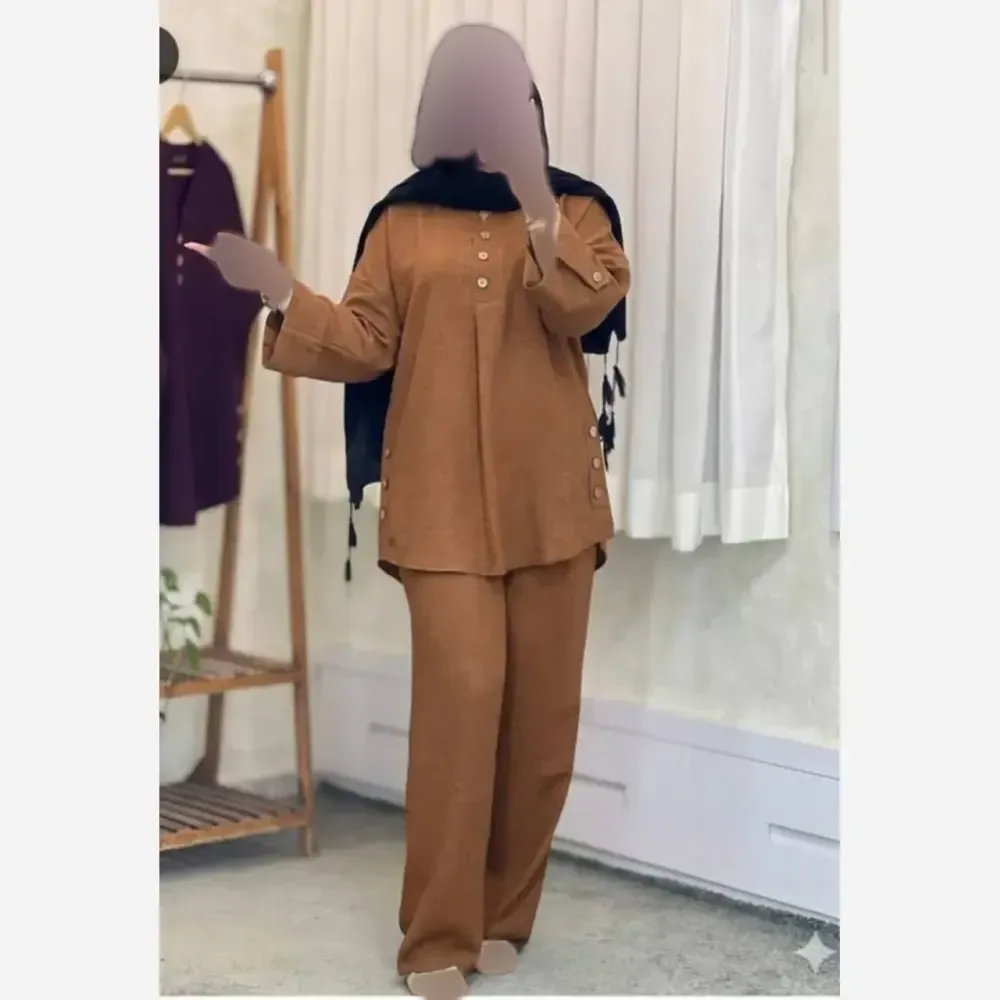 ست مانتو و شلوار زنانه مدل مهلا جنس شانتون گرم بالا فری سایز