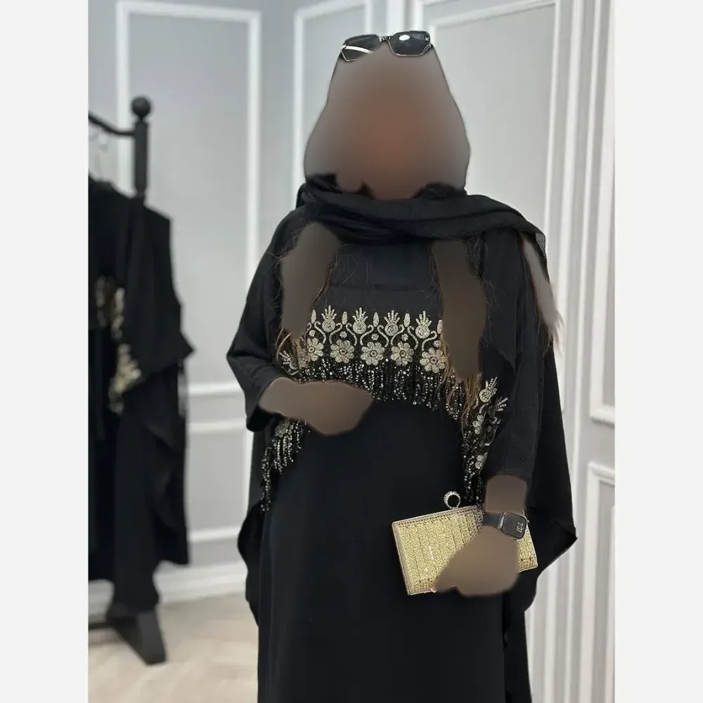 ست پیراهن رویه دار فاخر جنس کرپ بوگاتی رنگ مشکی و طلایی سایز فری 38 تا 48