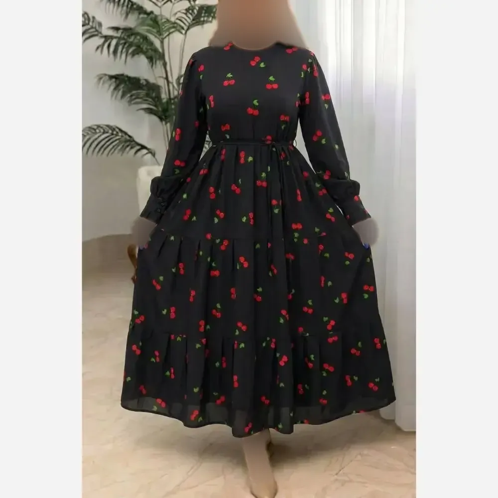 پیراهن گیلاسی یقه چین جنس بوگاتی رنگ مشکی سایز فری 38 تا 46