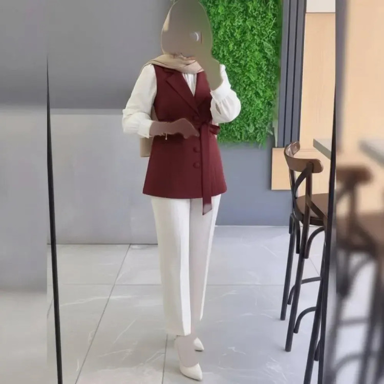 سه تیکه آیلین وست و شلوار مازراتی و شومیز داکرون رنگ بنتون فری سایز