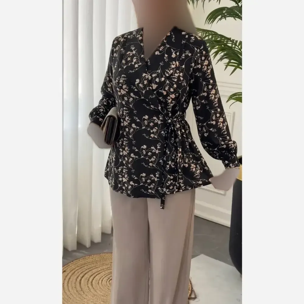 شومیز مجلسی زنانه مدل نگاه جنس کرپ الیزه فری سایز تا 48