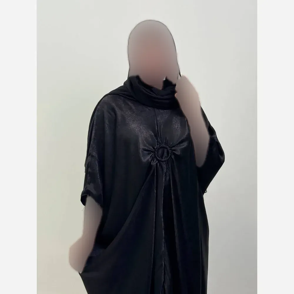 عبای جلو حلقه زنانه جنس کوپرا وارداتی رنگ مشکی فری سایز 40 تا 60