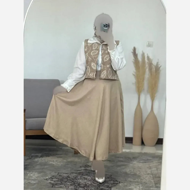 ست سه تیکه زنانه سوزن دوزی شامل شومیز و جلیقه و دامن فری سایز