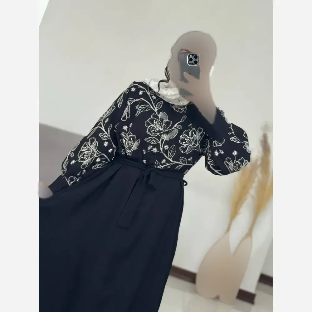 پیراهن بلند سوزندوزی زنانه جنس لینن درجه یک فری سایز