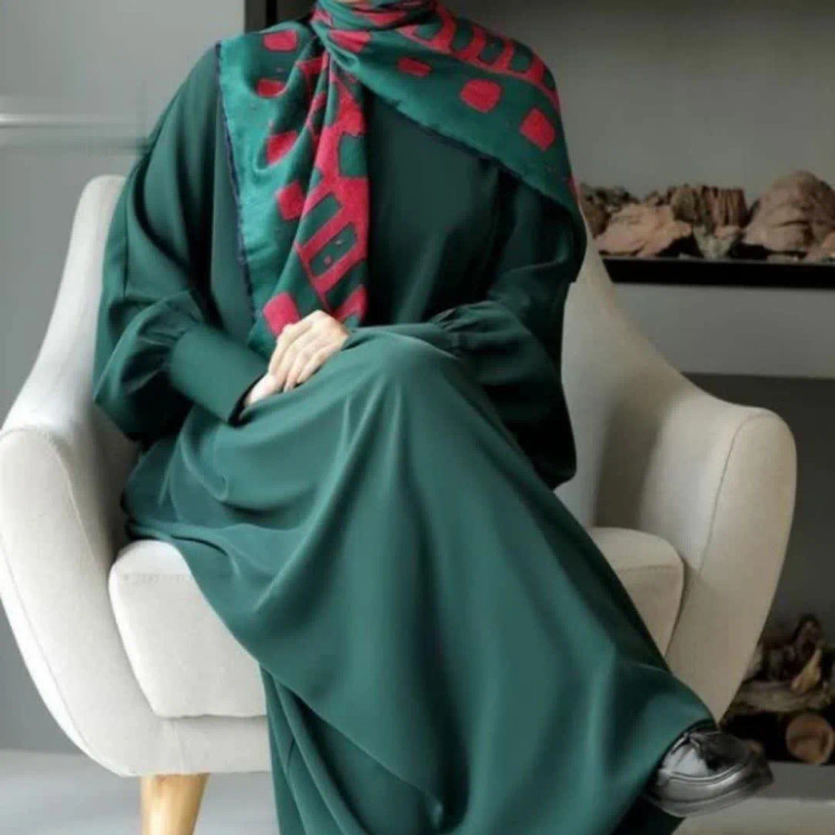 مانتو عبایی عربی مدل بهاره جنس کرپ سوپر الیزه یقه گرد