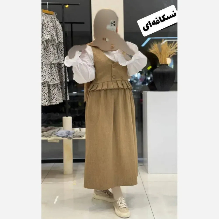 ست سه تیکه زنانه مدل عسل شامل وست و دامن شانتون و شومیز داکرون سایز بزرگ تا 48