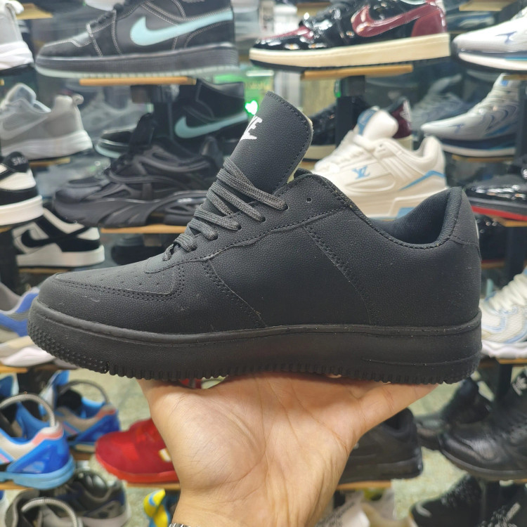 کتونی نایک ایرفورس 1 مردانه مشکی مدل Triple Black