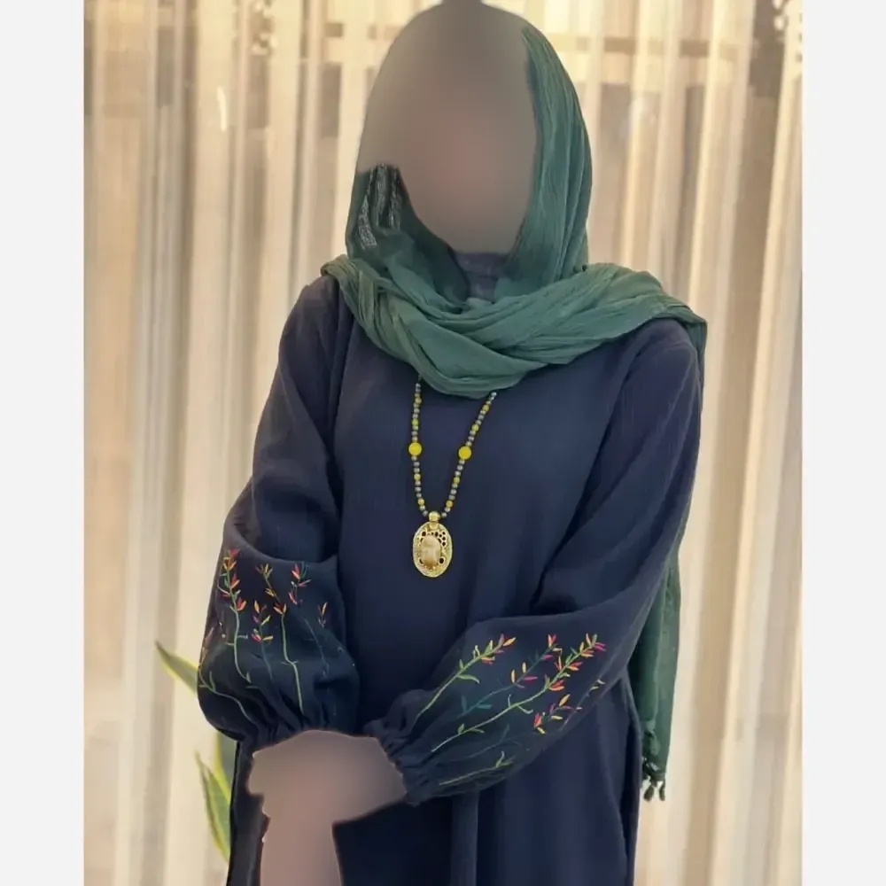 کفتان زنانه گلدوزی شده مدل نرگسی جنس بابوس فری سایز