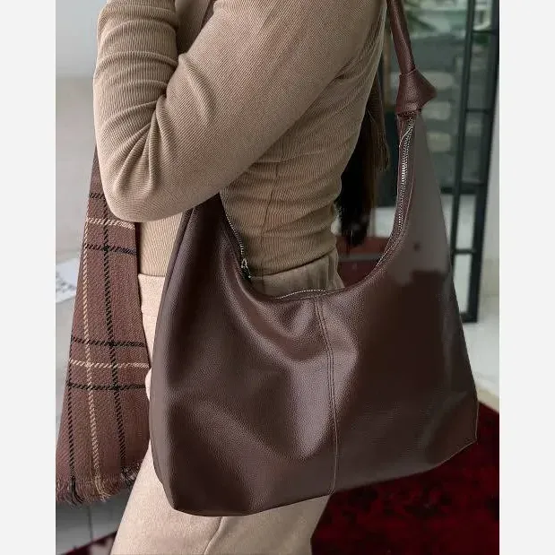 کیف چرمی بند گره ای سبک و جادار ابعاد 30 در 40 سانتی متر